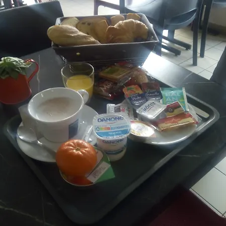 Fasthotel Montpellier Ouest - Un Fh Classic מלון